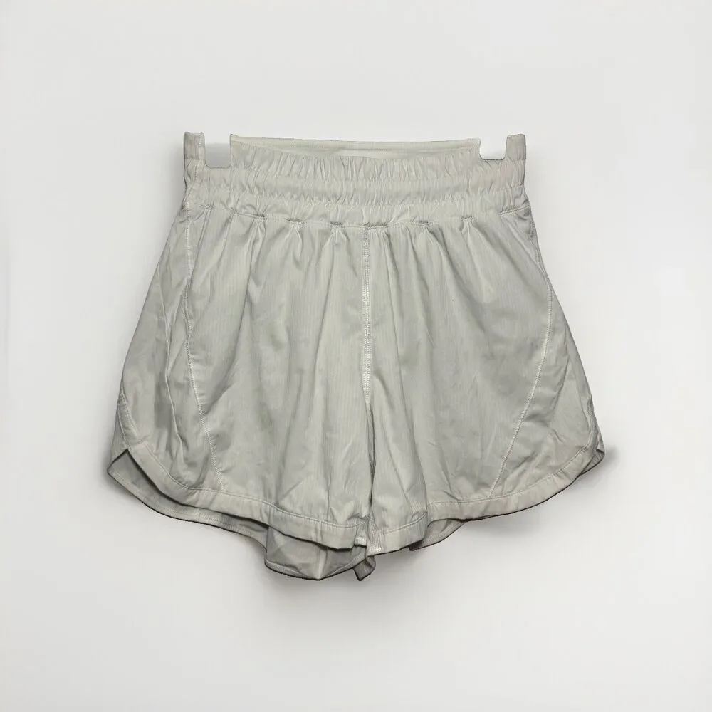 Lululemon Hotty Hot Short II Long 4 White Barely Beige Size 6 Lined Running